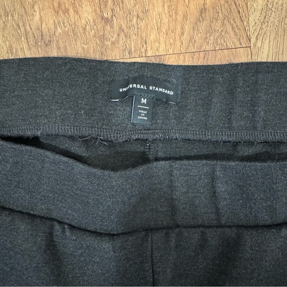 Universal Standard charcoal ponte pants (18/20) - Picture 2 of 4